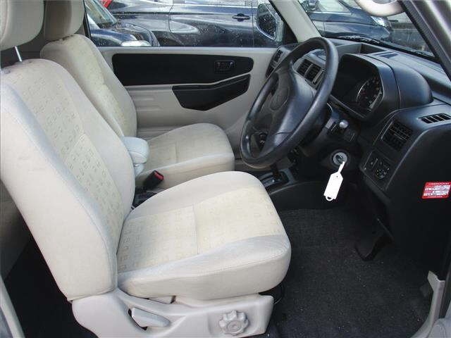 MITSUBISHI PAJERO MINI