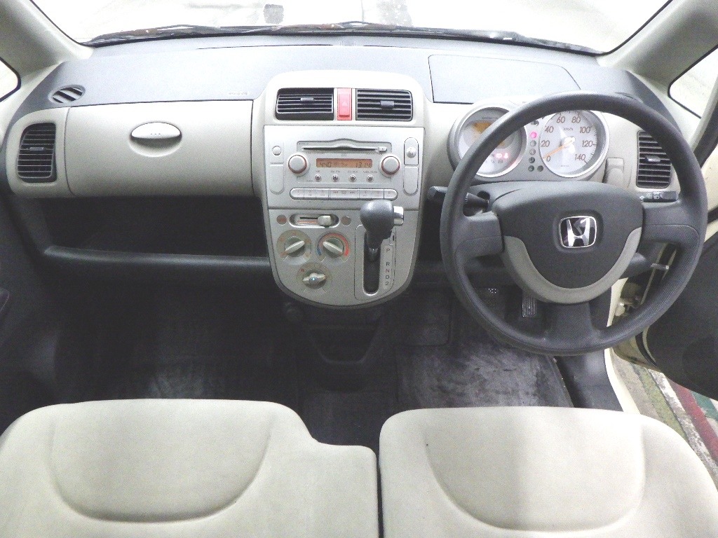 HONDA LIFE