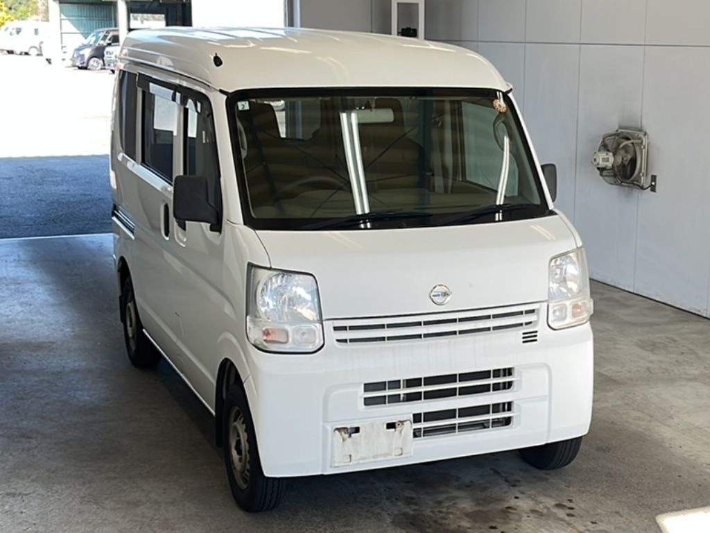 NISSAN NV100 CLIPPER