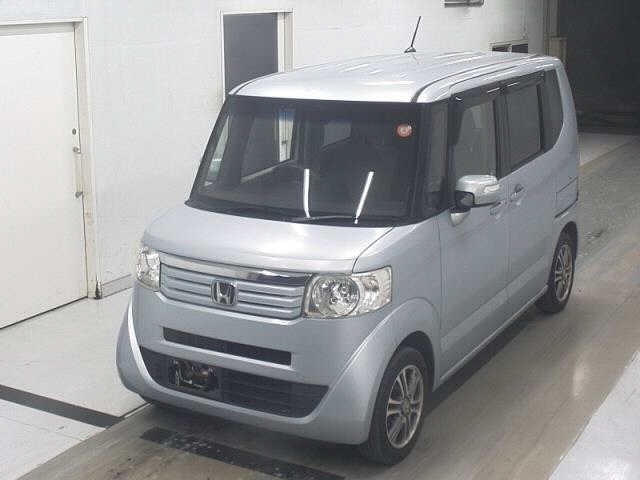 HONDA N-BOX
