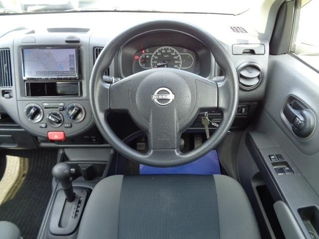 NISSAN AD