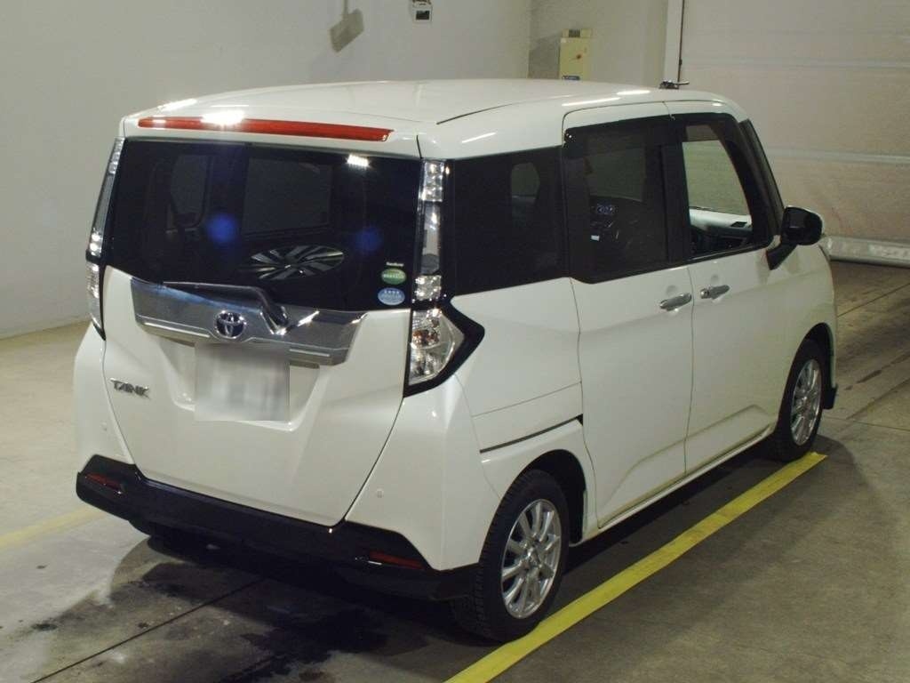 TOYOTA TANK