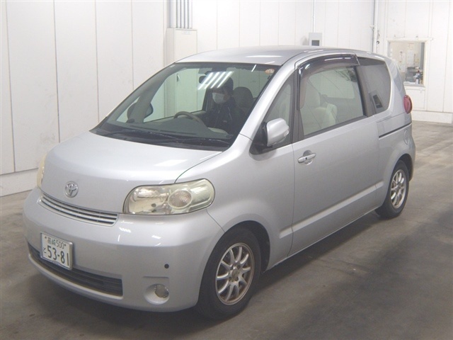 TOYOTA PORTE