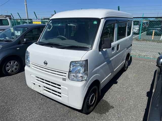 NISSAN NV100 CLIPPER