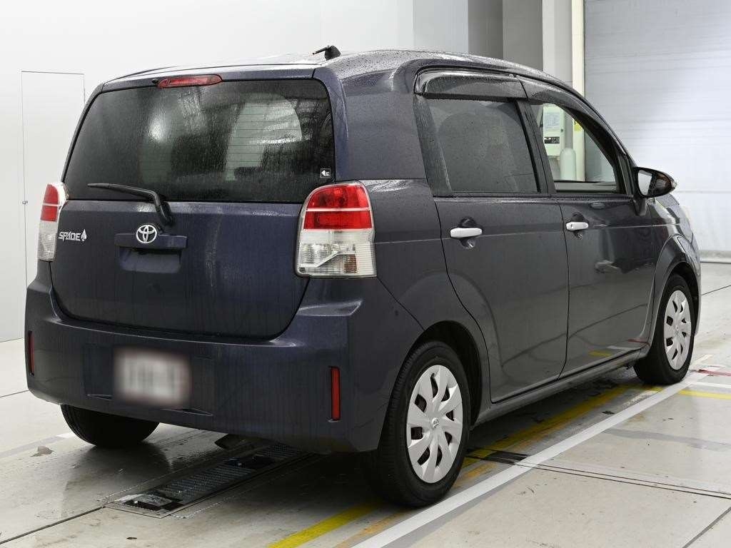 TOYOTA SPADE