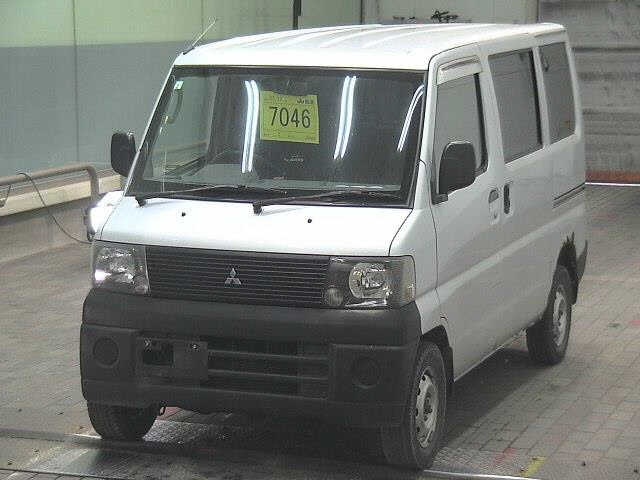 MITSUBISHI MINICAB