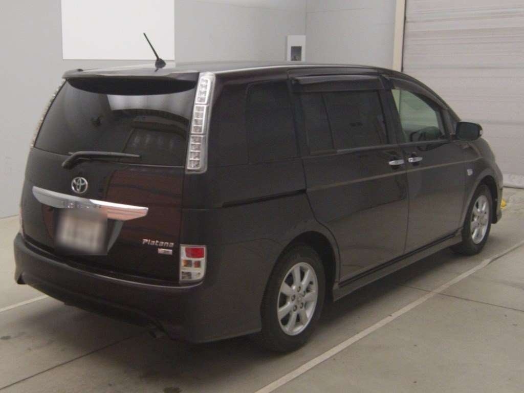TOYOTA ISIS
