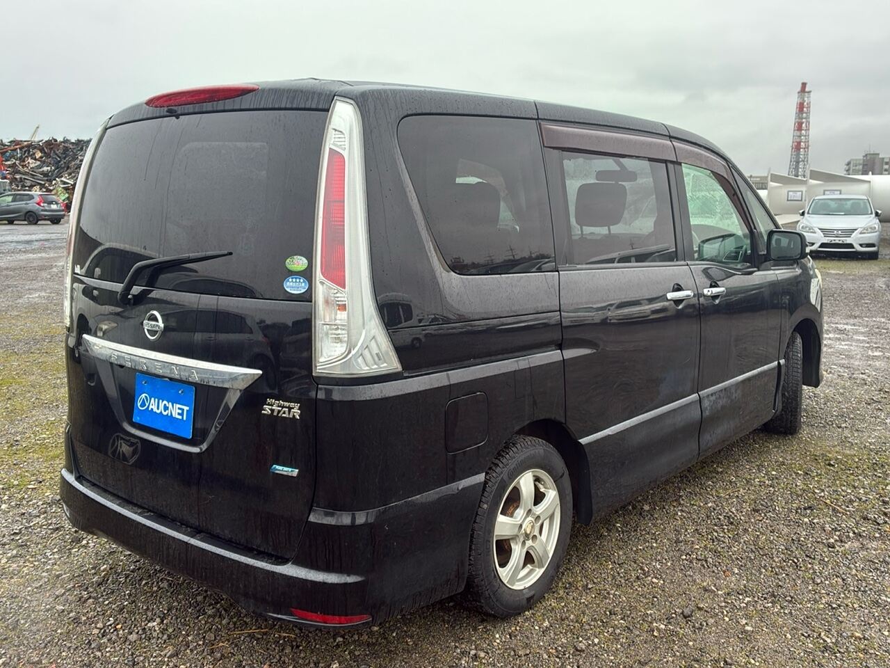 NISSAN SERENA