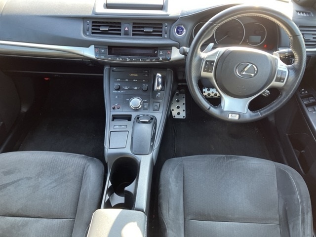LEXUS CT200H