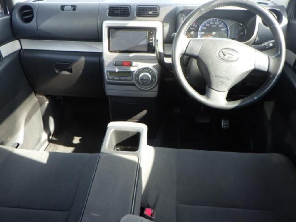 DAIHATSU MOVE CONTE