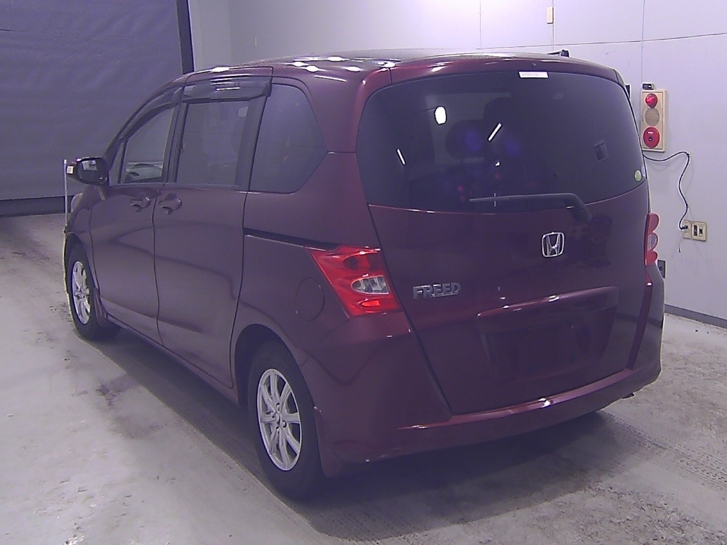 HONDA FREED