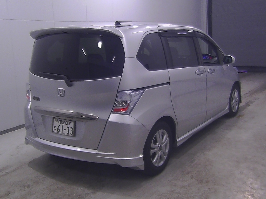 HONDA FREED