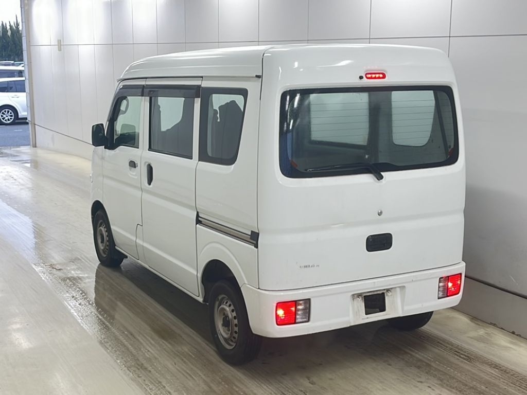 MITSUBISHI MINICAB