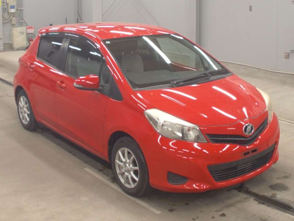 TOYOTA VITZ