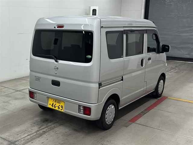 NISSAN NV100 CLIPPER