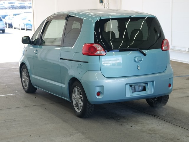 TOYOTA PORTE
