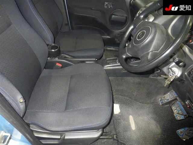 DAIHATSU TERIOS KID