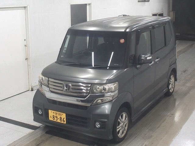 HONDA N-BOX
