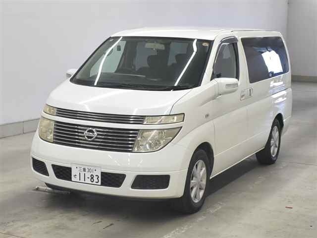NISSAN ELGRAND