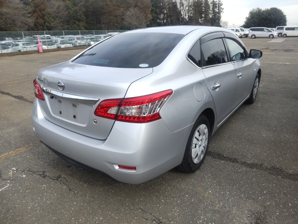 NISSAN SYLPHY