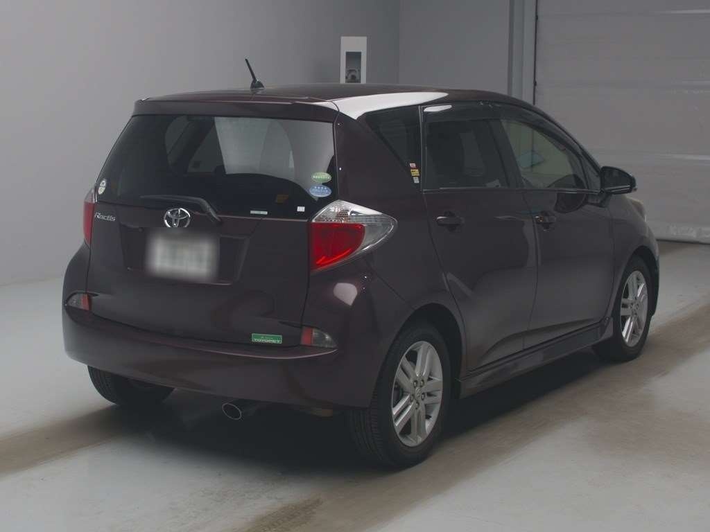 TOYOTA RACTIS
