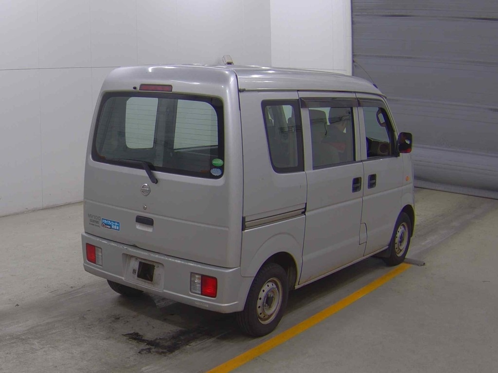 NISSAN NV100 CLIPPER