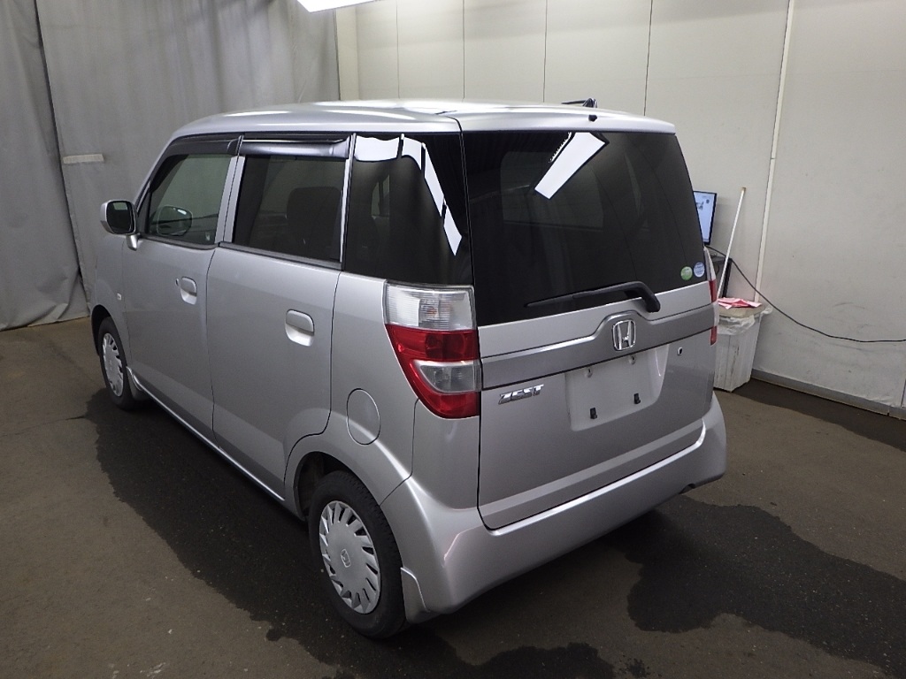 HONDA ZEST