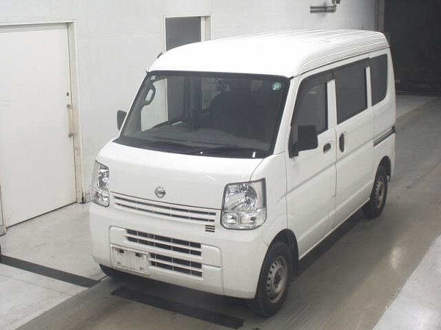 NISSAN NV100 CLIPPER