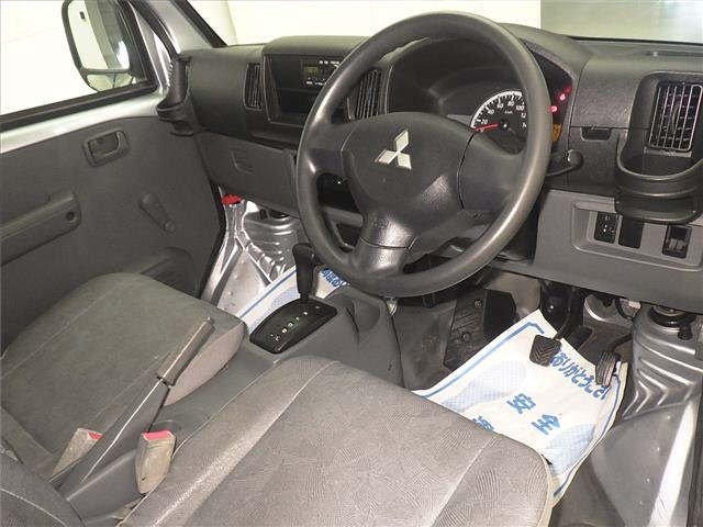 MITSUBISHI MINICAB