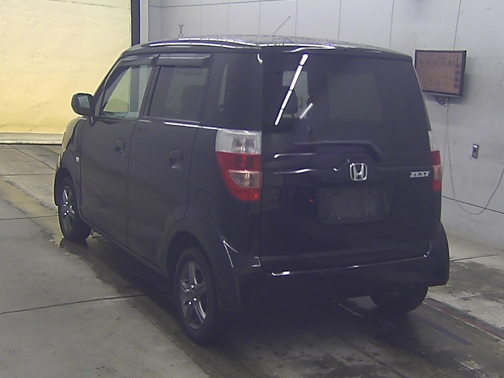 HONDA ZEST