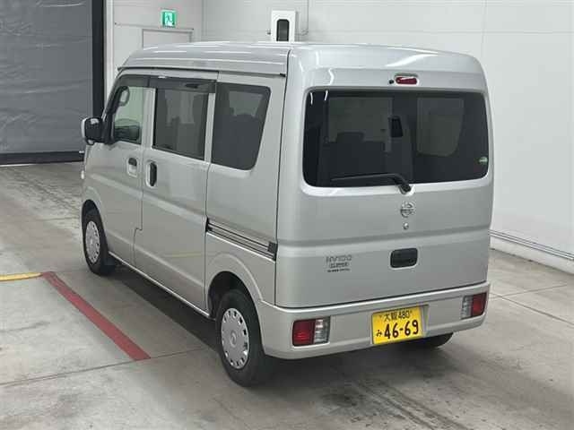 NISSAN NV100 CLIPPER