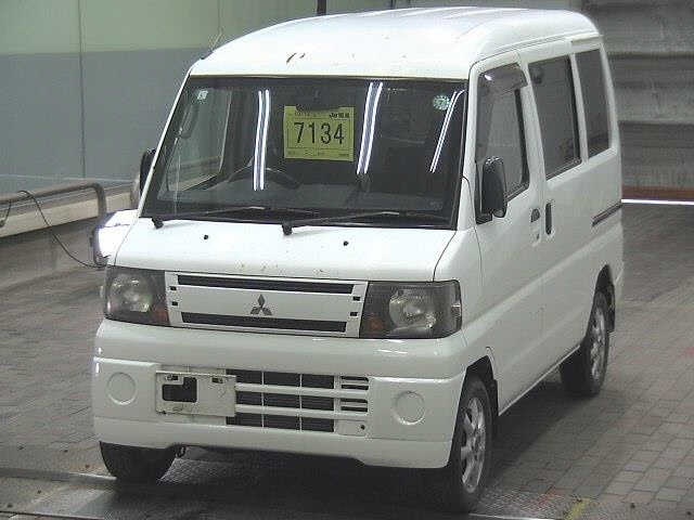MITSUBISHI MINICAB