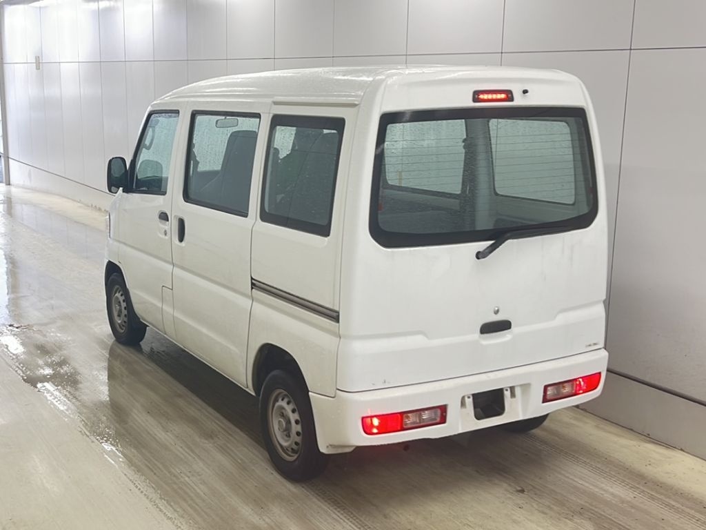 MITSUBISHI MINICAB