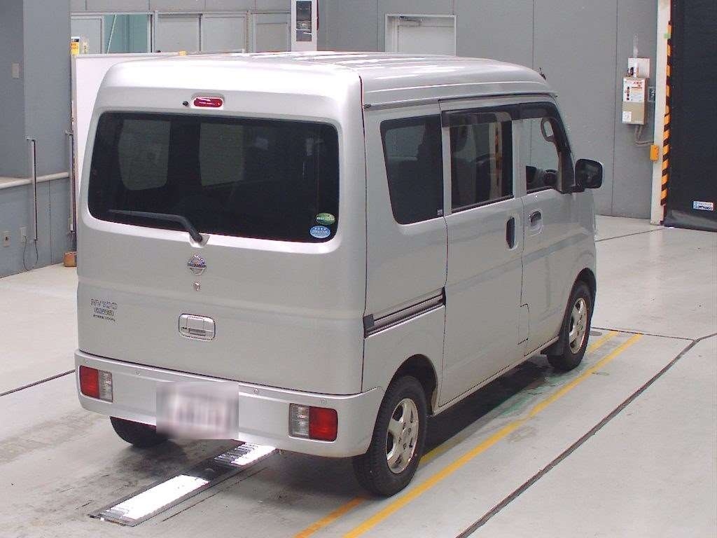 NISSAN NV100 CLIPPER