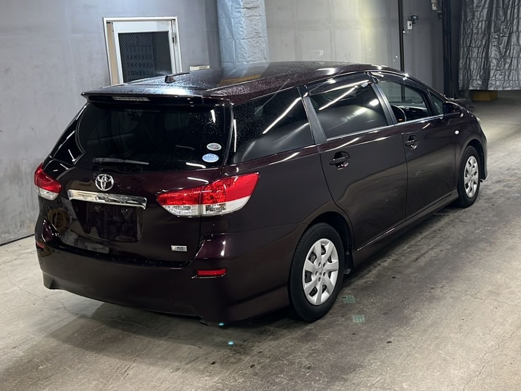 TOYOTA WISH
