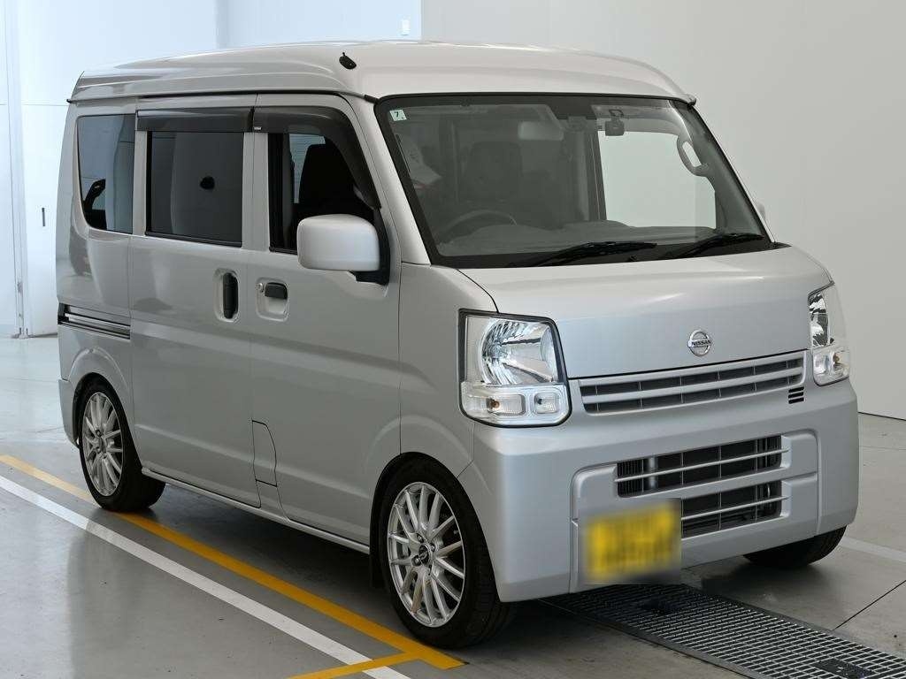 NISSAN NV100 CLIPPER