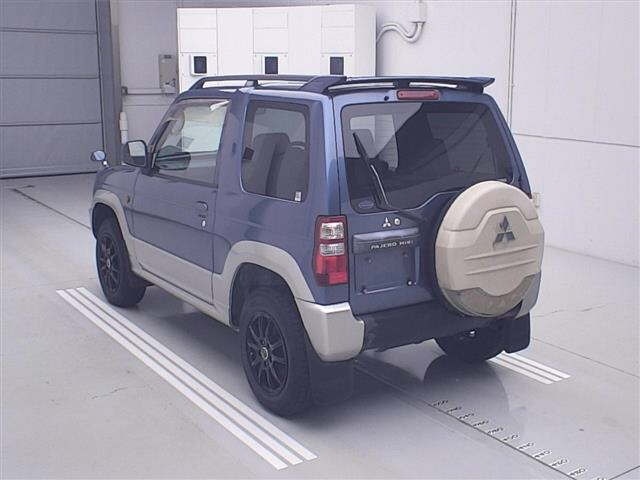 MITSUBISHI PAJERO MINI