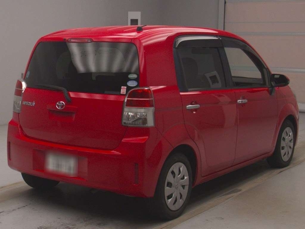 TOYOTA SPADE