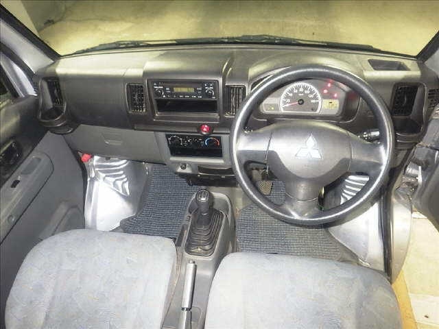 MITSUBISHI MINICAB