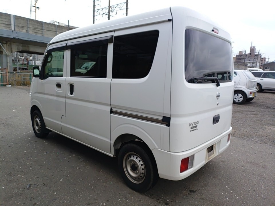 NISSAN NV100 CLIPPER