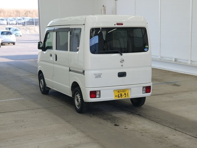 NISSAN NV100 CLIPPER