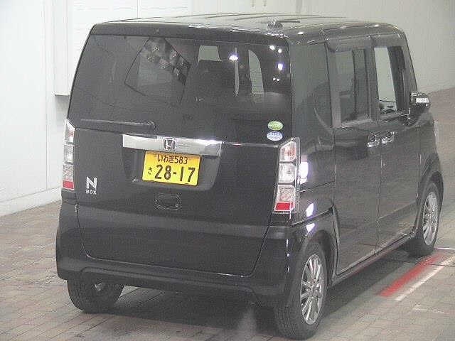HONDA N-BOX
