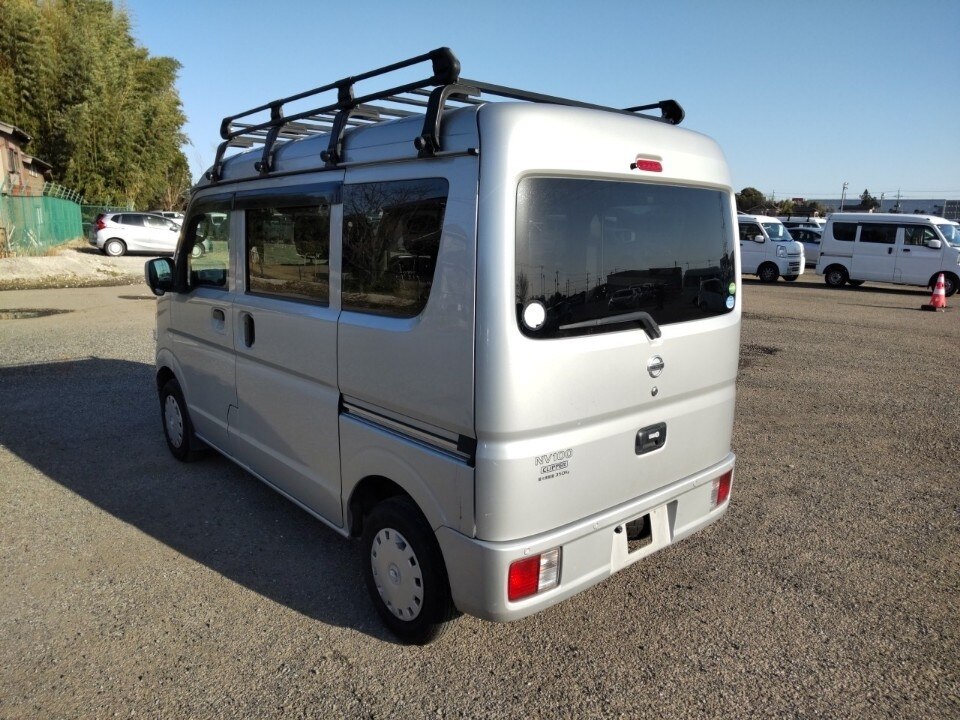 NISSAN NV100 CLIPPER