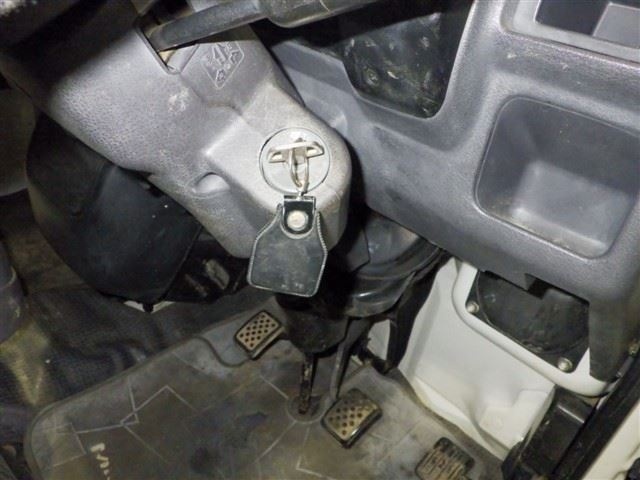 MITSUBISHI MINICAB