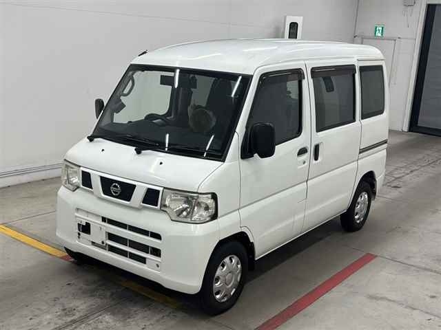 NISSAN NV100 CLIPPER