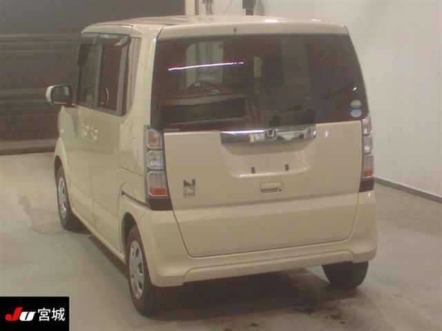 HONDA N-BOX