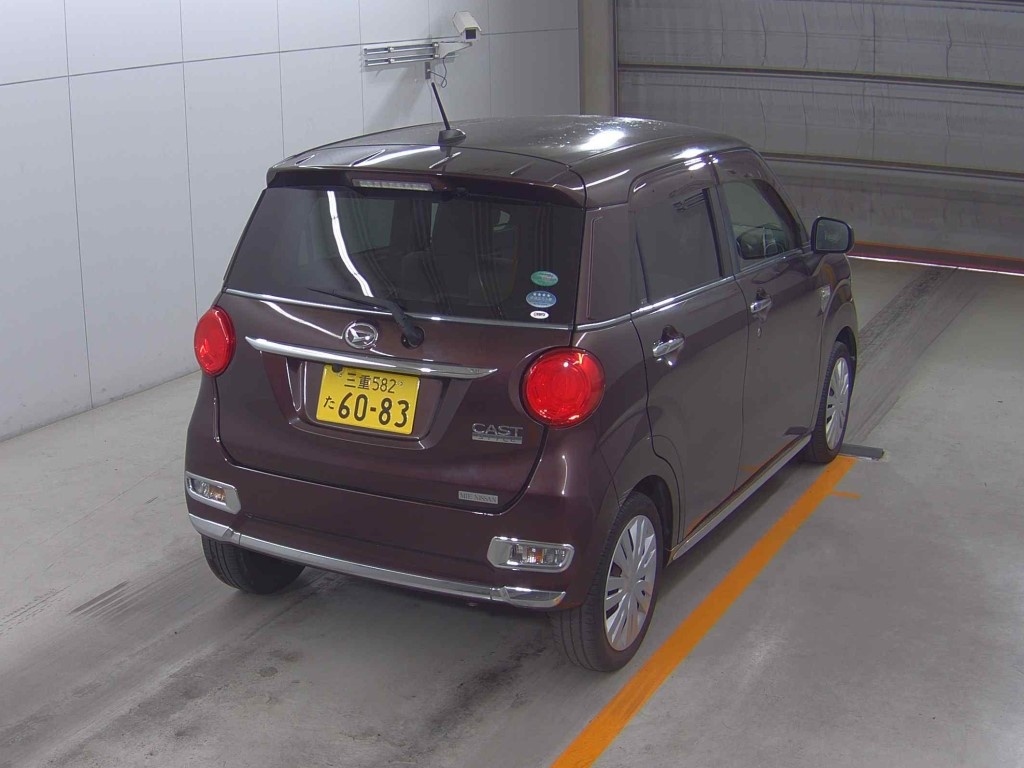 DAIHATSU CAST