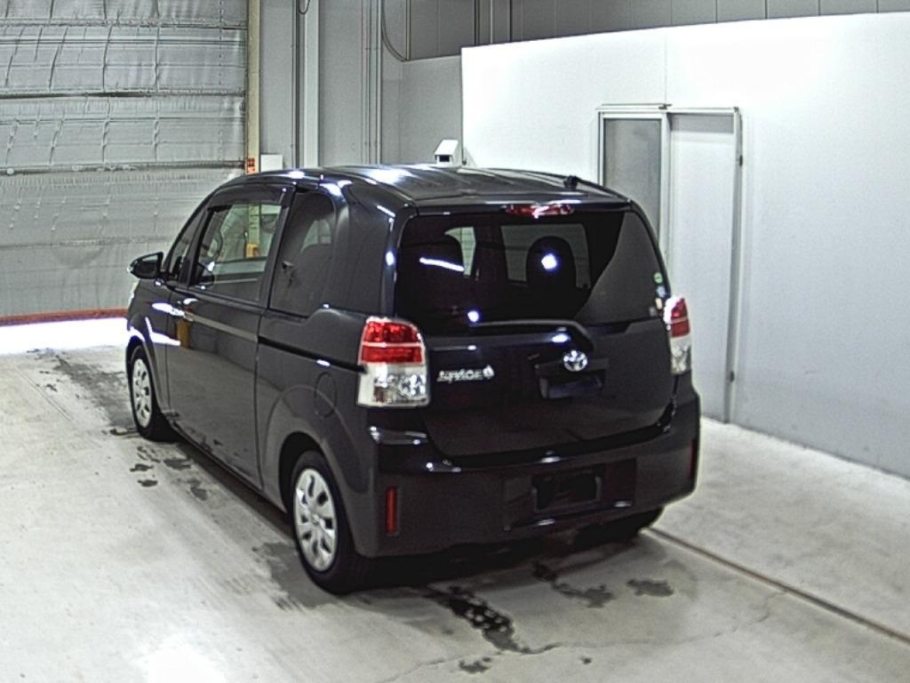 TOYOTA SPADE