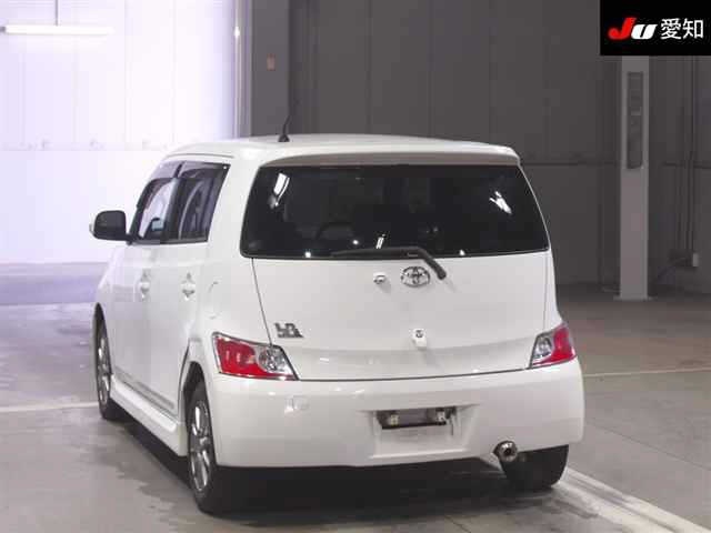 TOYOTA BB