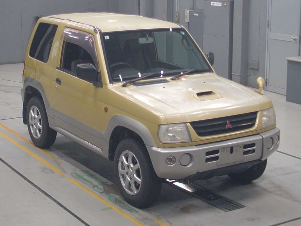 MITSUBISHI PAJERO MINI